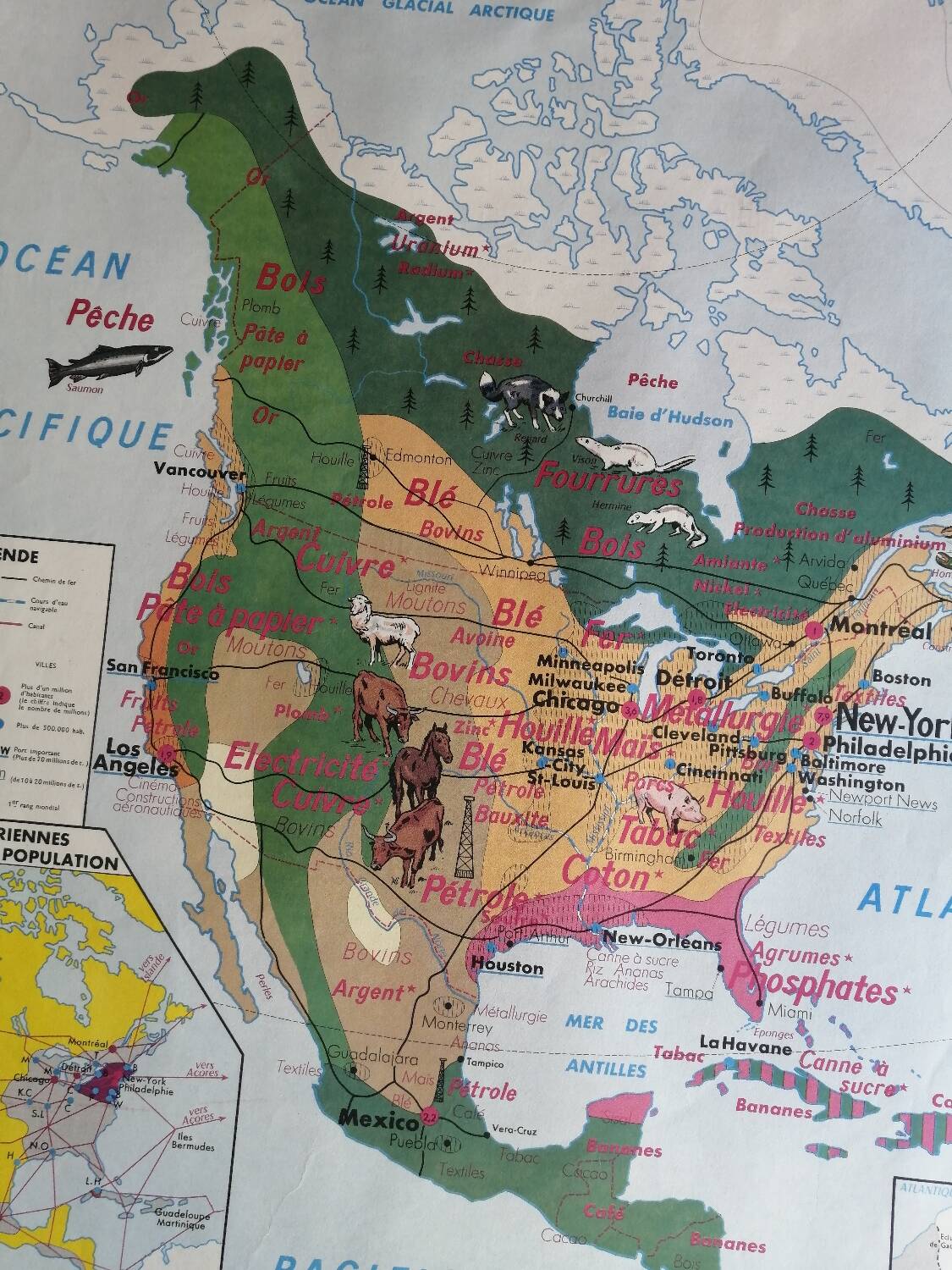 Vintage school map mdi North America-Asia.