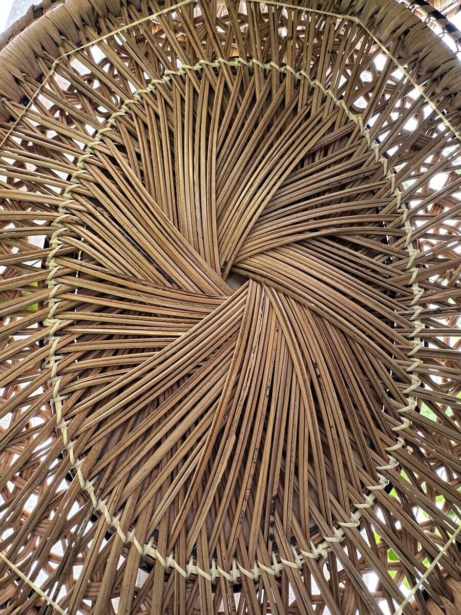 Oval mirror in rattan and wicker, 1970