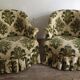 Paire de fauteuils crapaud vert et crème