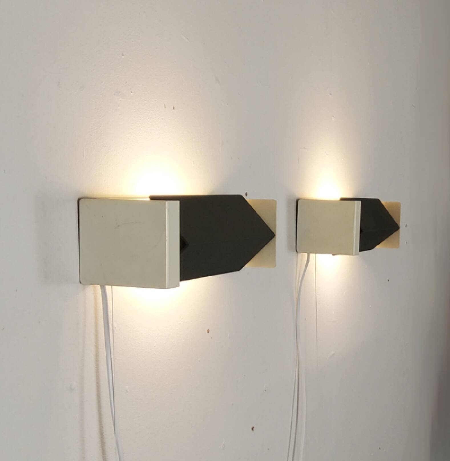 Hiemstra Evolux bedside lamps Holland
