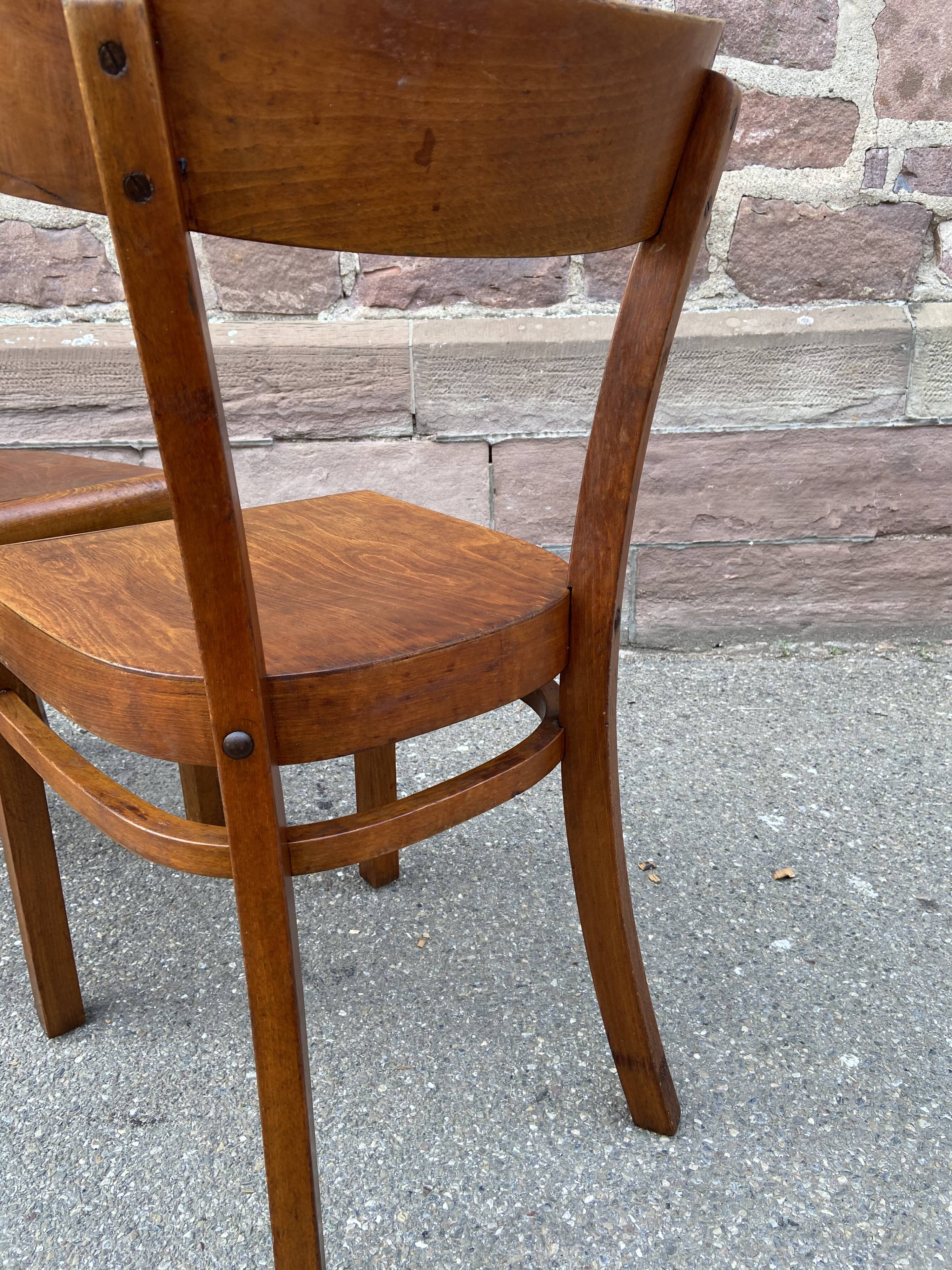 Paire de chaises bistrot bois courbé  1950
