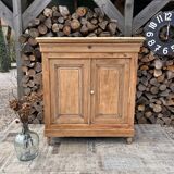 Buffet en bois massif rénové