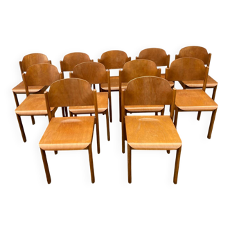 Série de 11 chaises brutaliste Allemagne empilable