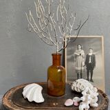 Bottle of amber officine