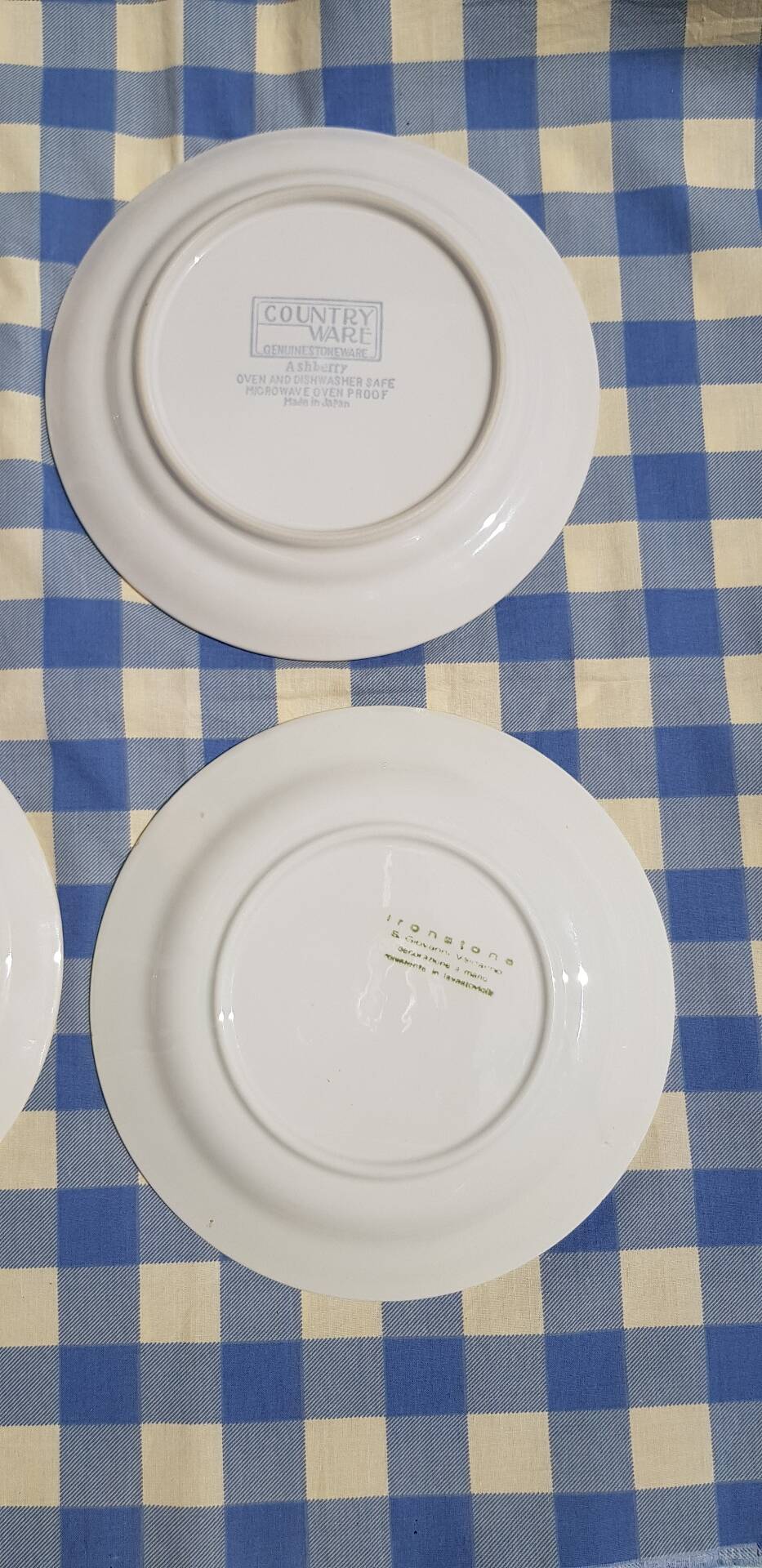 Assiettes dessert dépareillées
