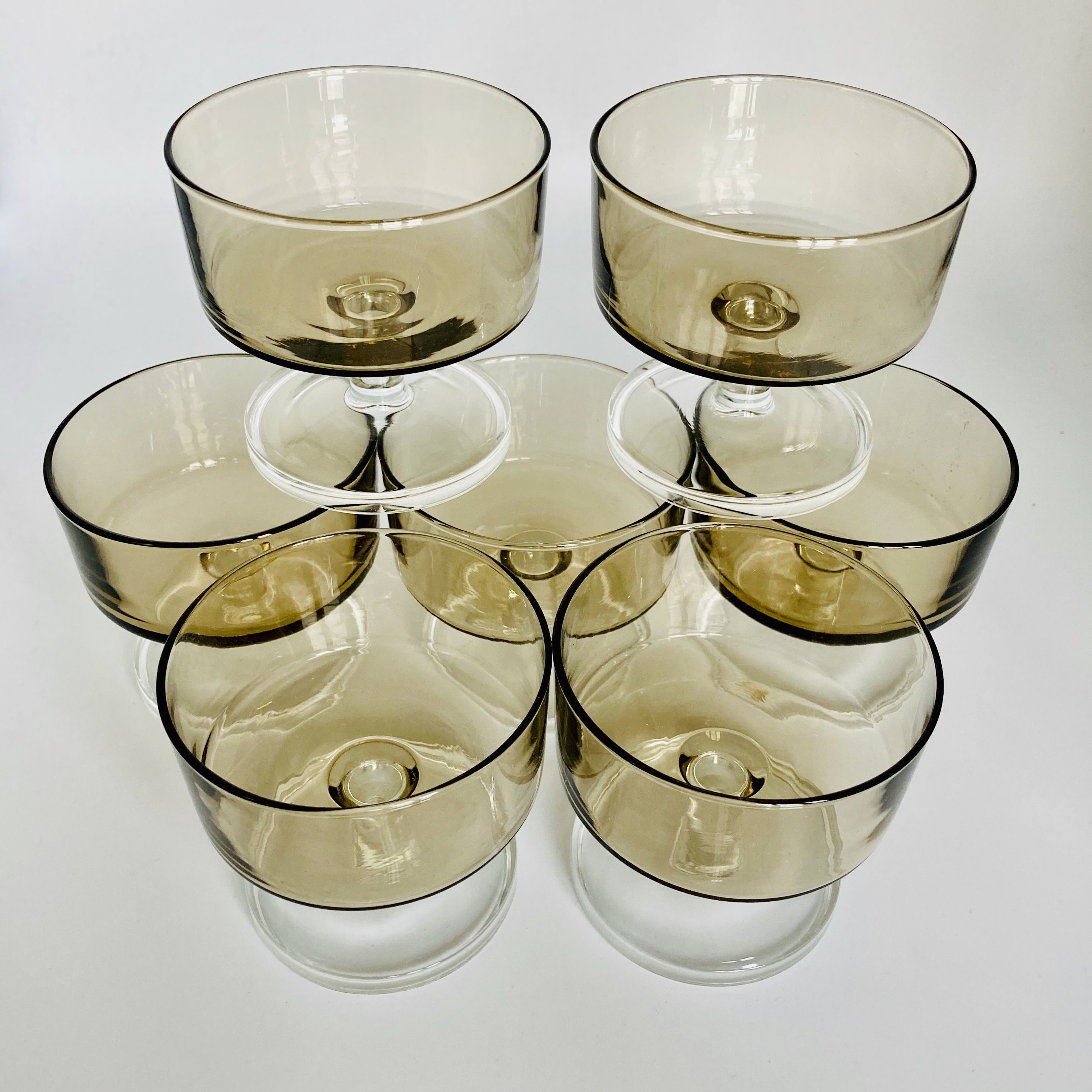 Champagne cups in smoked glass, Luminarc France 1970
