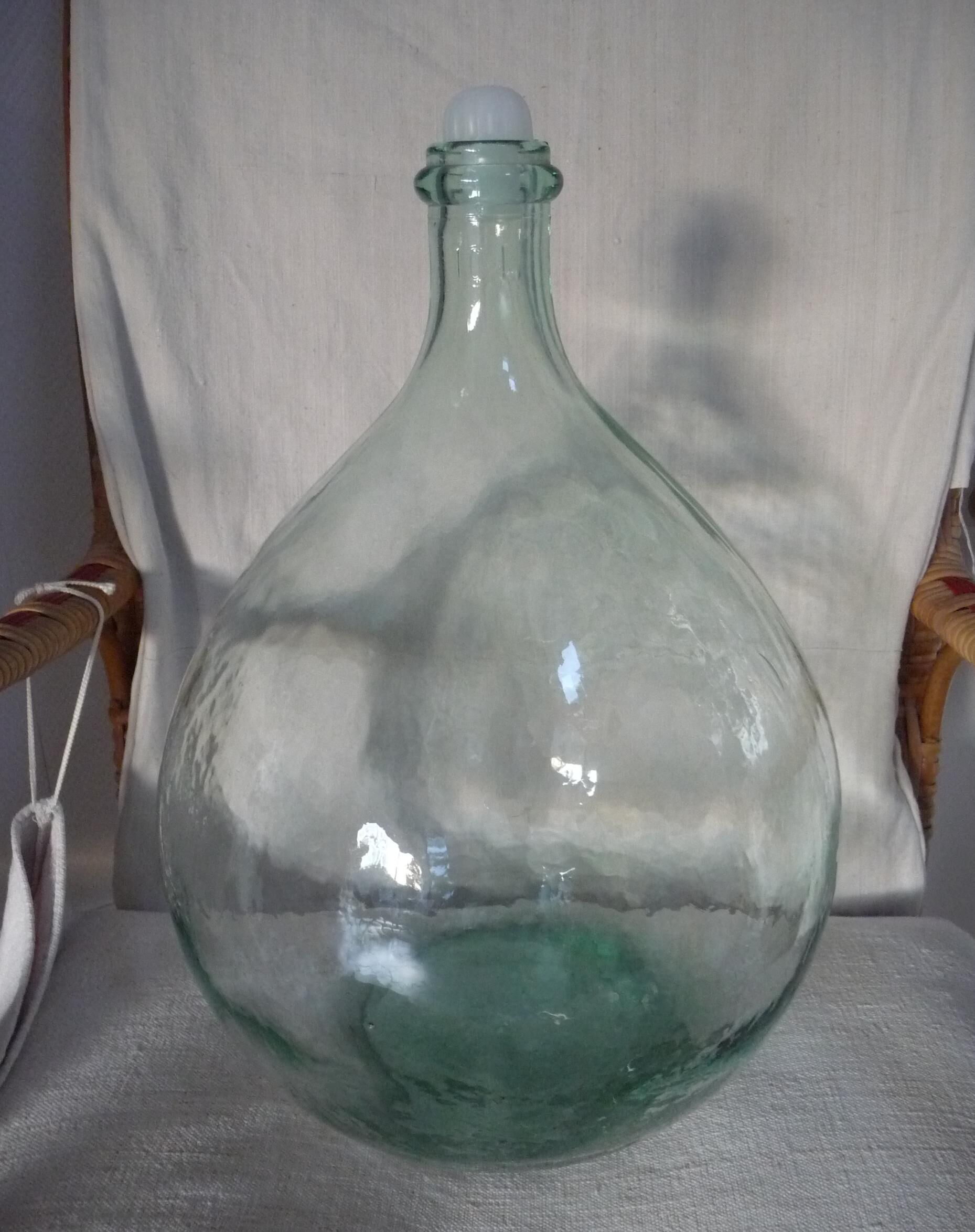 Demijohn