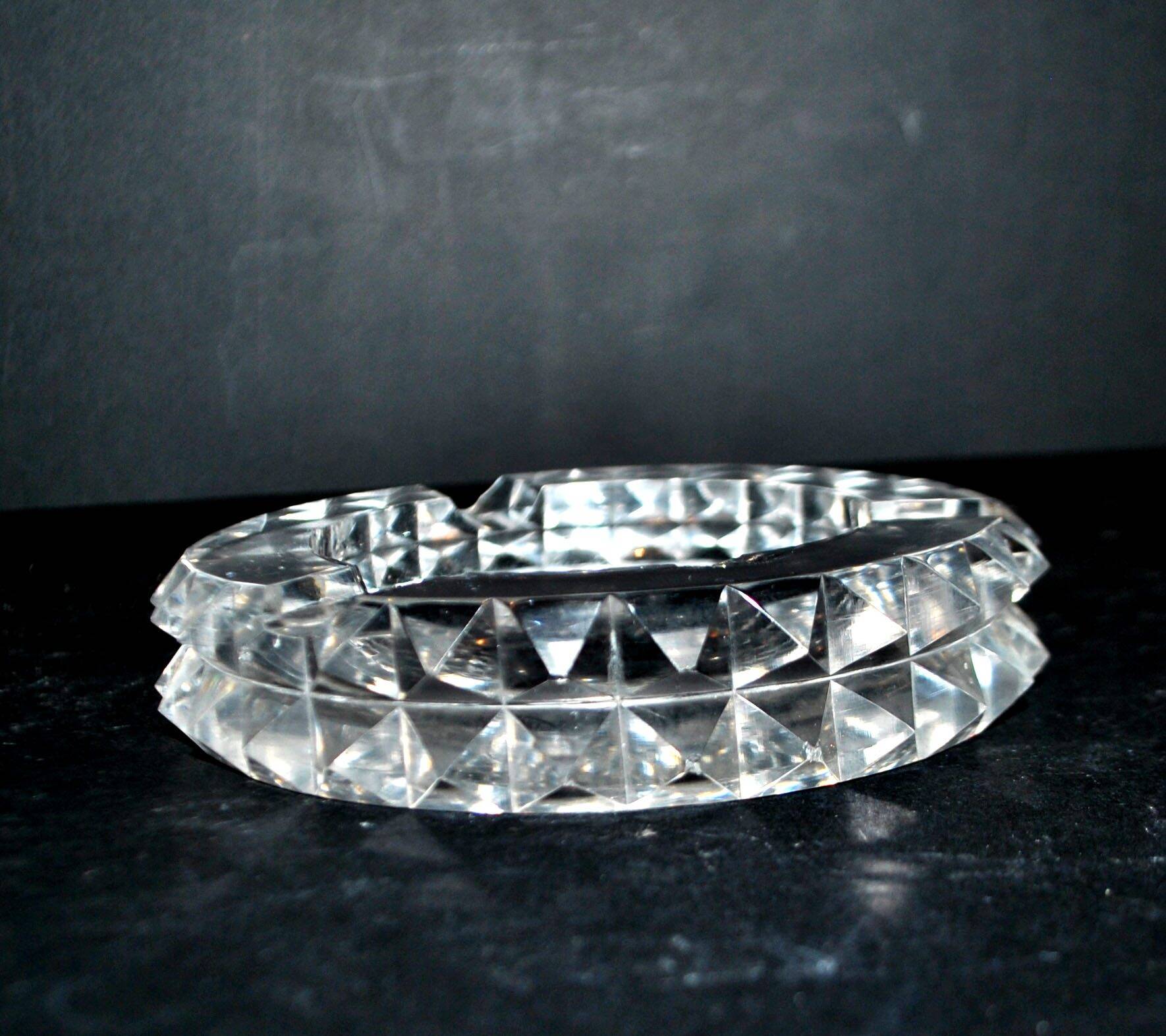 Crystal ashtray Saint-Louis model Diamond Art Deco size 11167