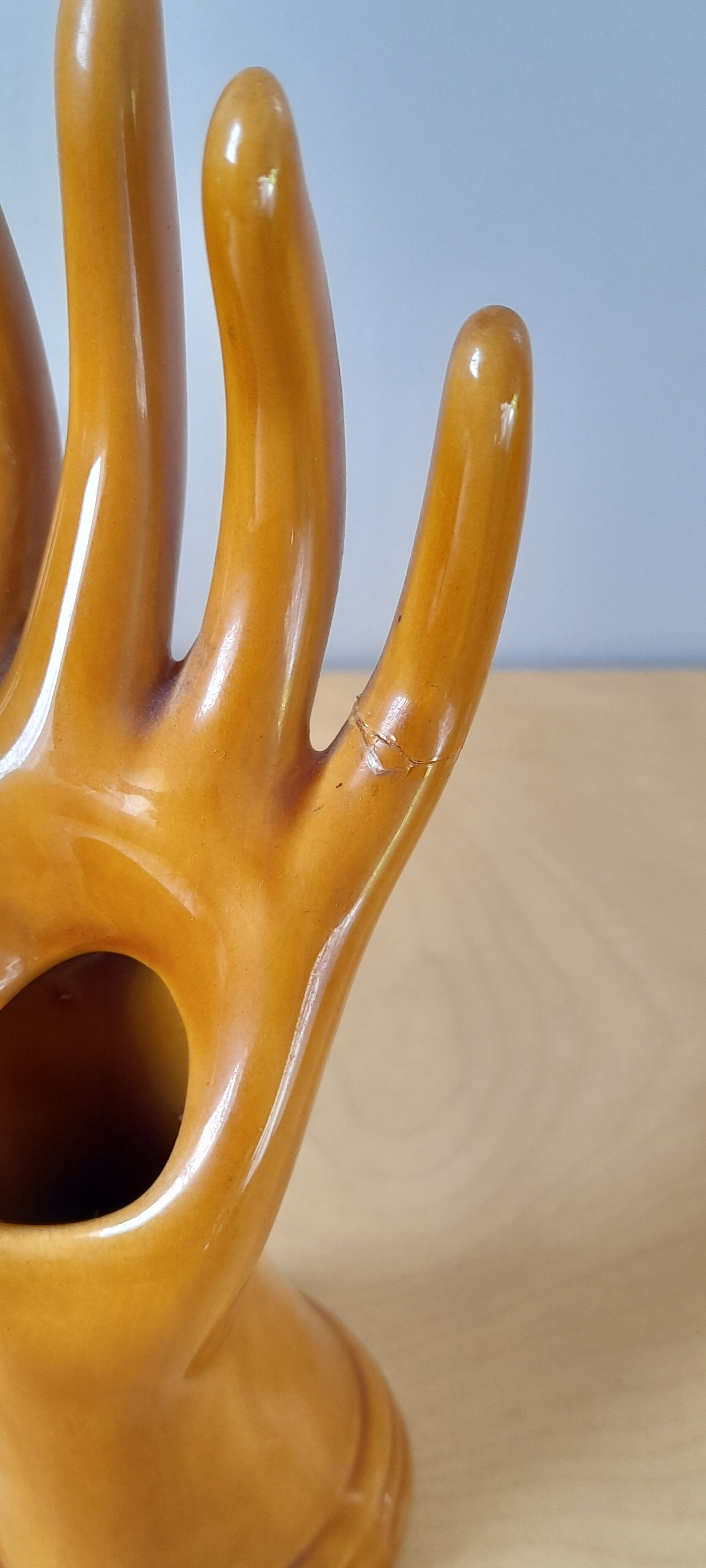 Ceramic hand ring or soliflore 70s