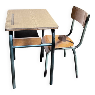 School desk & chair