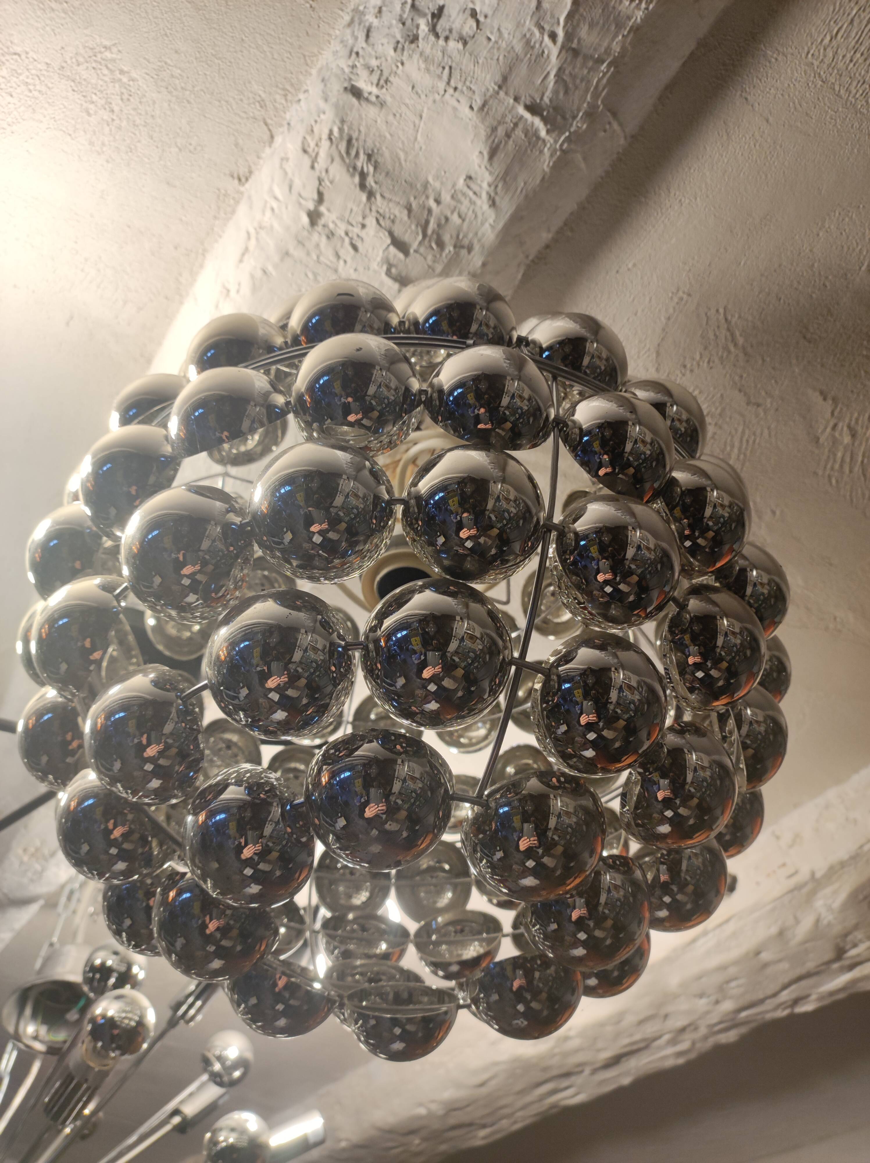 Vintage kinetic suspension, 1970