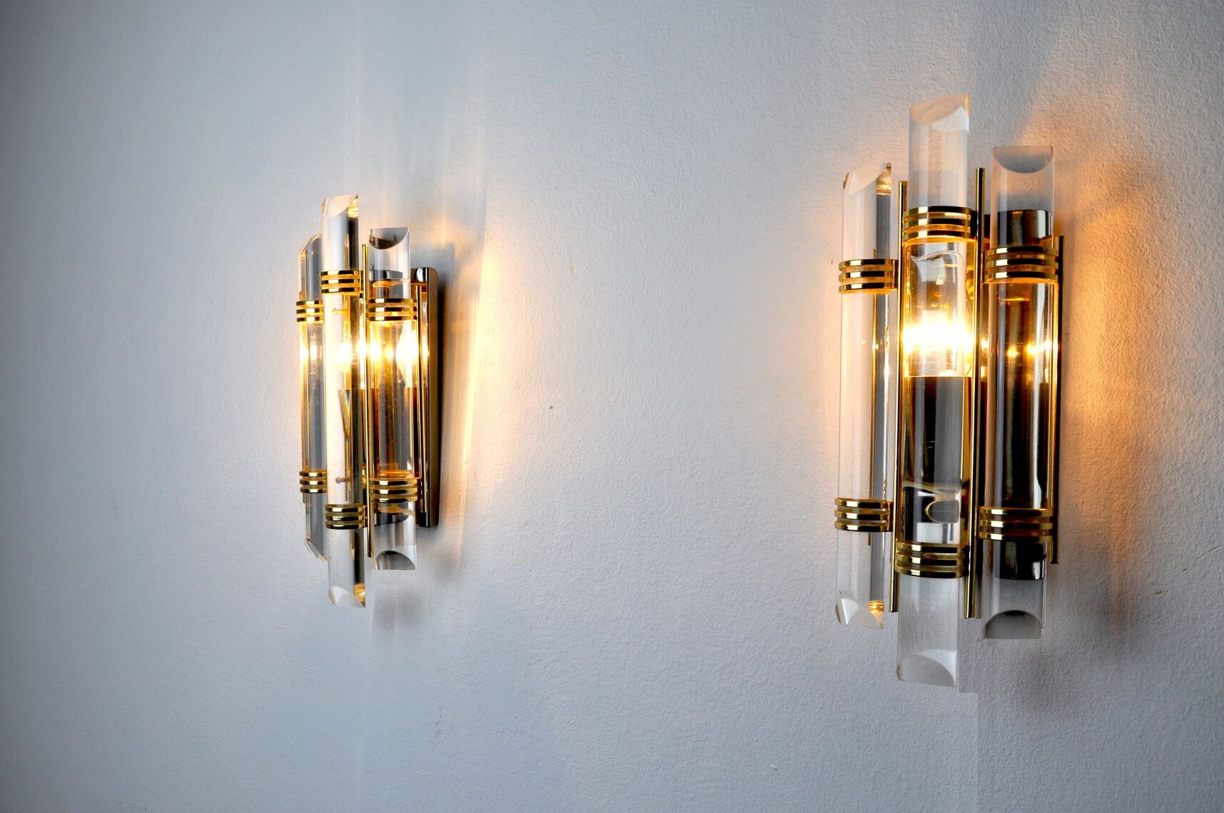 Pair of Venini sconces, Italy, 1980