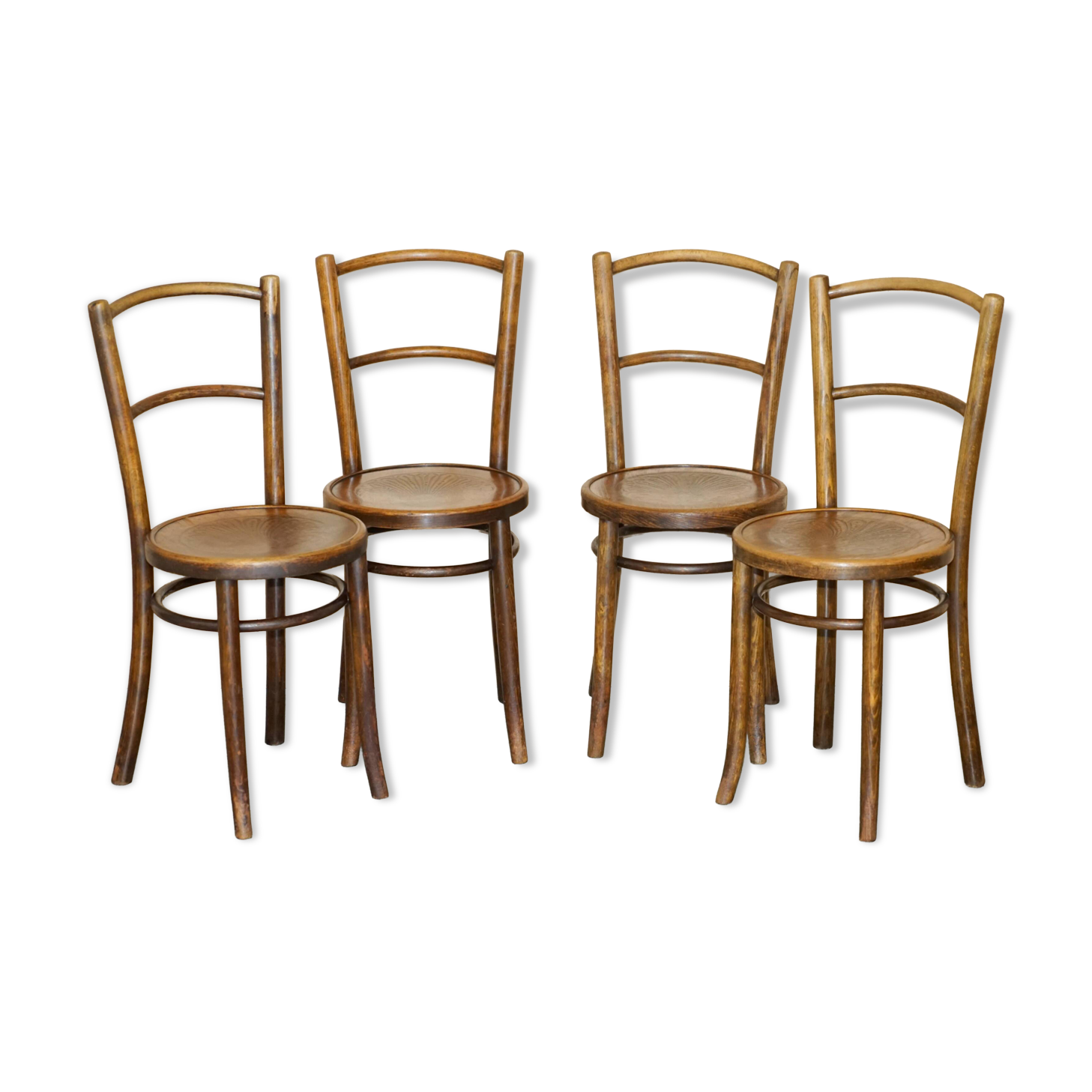 Suite de quatre chaises bistrot Thonet circa 1930