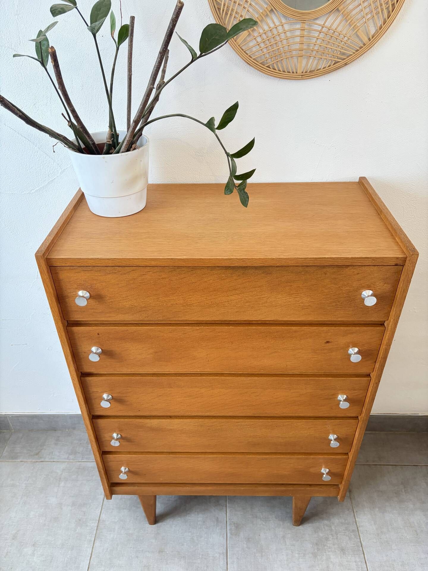 Scandinavian vintage chest of drawers / dresser