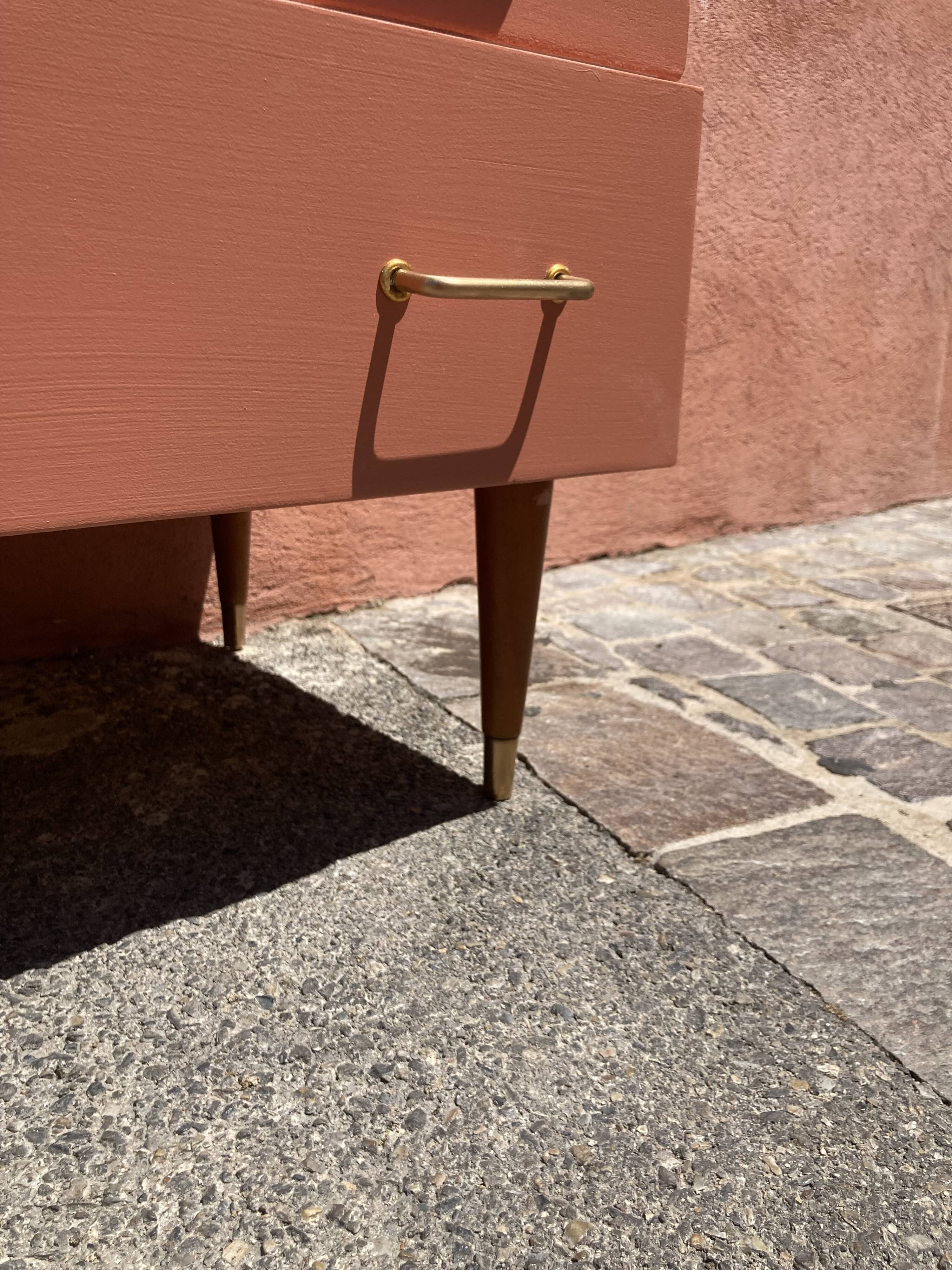 Vintage terracotta bass chest of drawers