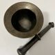 Mortier et pilon ailettes bronze XVIIe