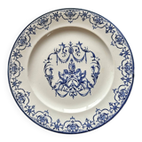 Plate or dish on a pedestal Moustiers by Jules Vieillard