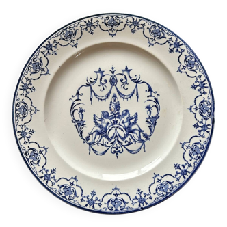 Plate or dish on a pedestal Moustiers by Jules Vieillard