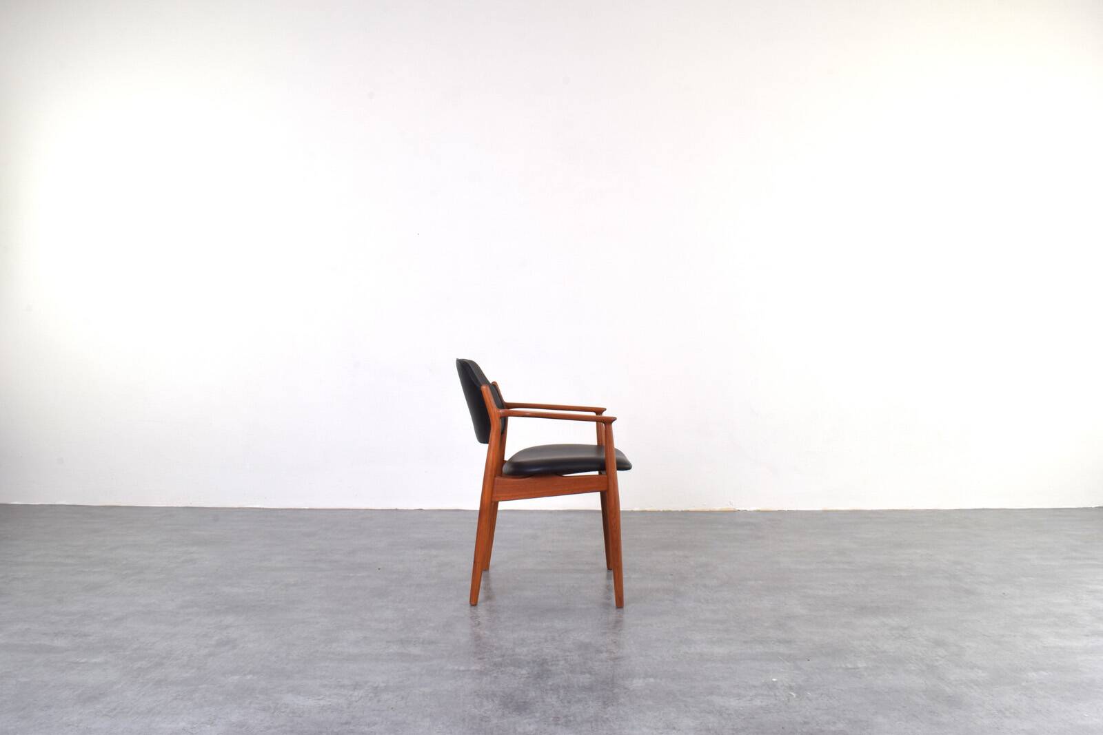 Mid-Century Danish Teak Chairs Model 62a by Arne Vodder for Sibast, 1960s.