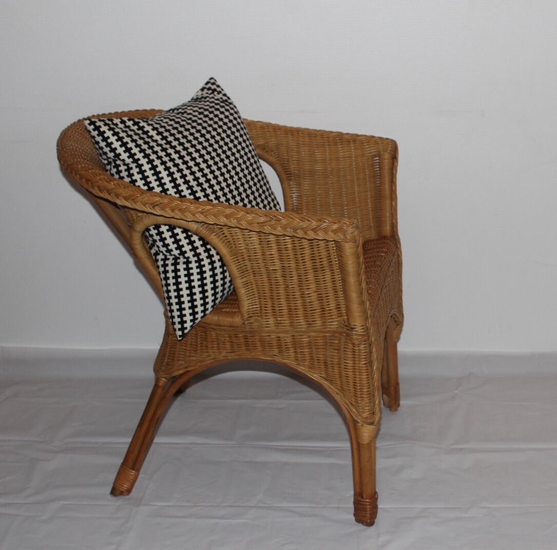 Pair of vintage wicker armchairs