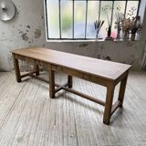Table de ferme, drapière en noyer, 1900