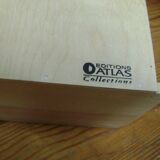 small wooden drawer unit