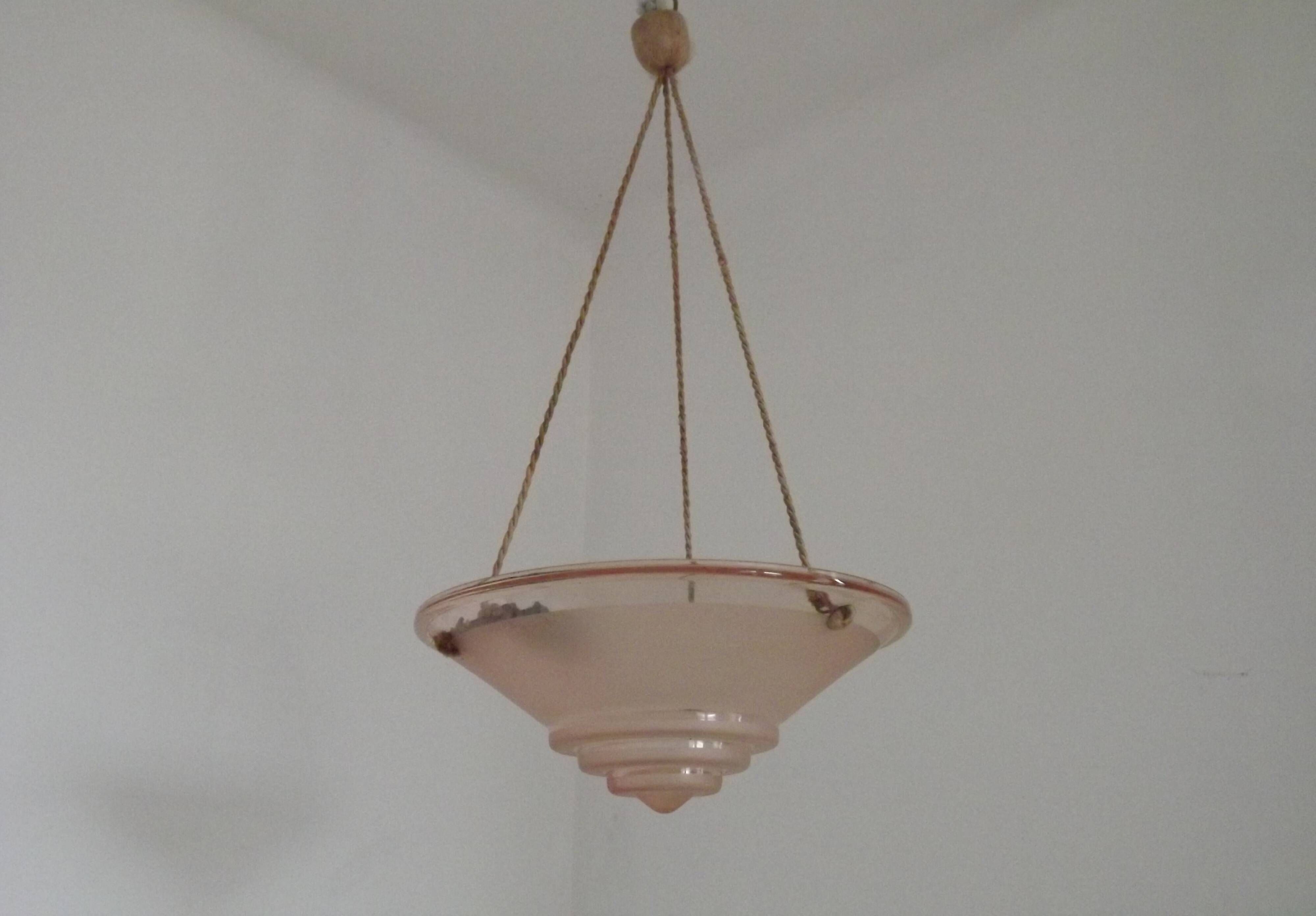 Vintage pink glass lamp with 3 cord hangers and pink ceiling 5001.