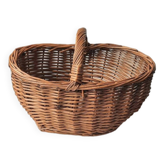 Rattan basket