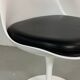 4 chaises pivotantes Eero Saarinen par Knoll