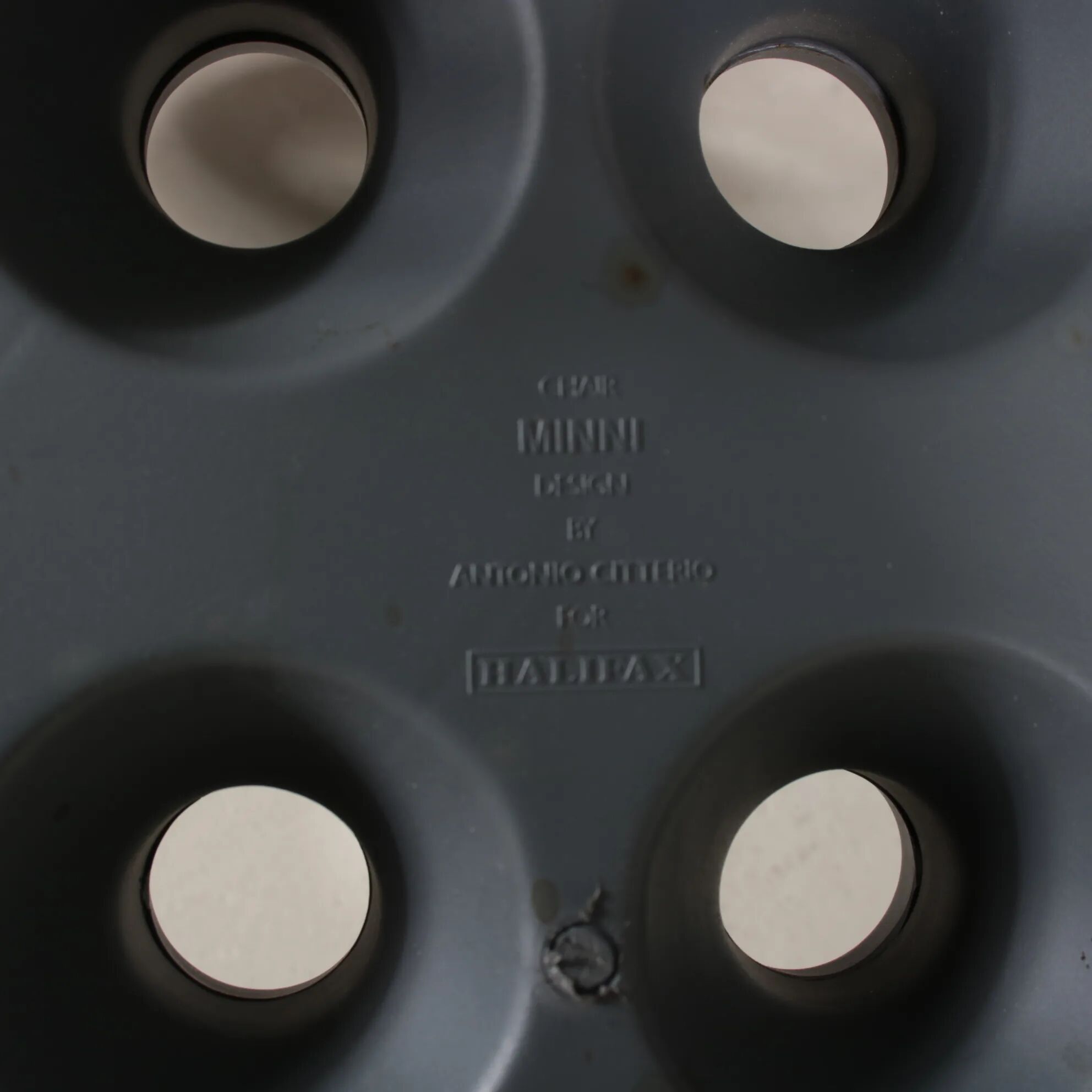 Set of 4 "Minni" chairs from the 1980s by Antonio Citterio for Halifax, Italy