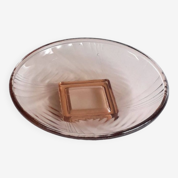 Art Deco dish in pink glass - 1930s