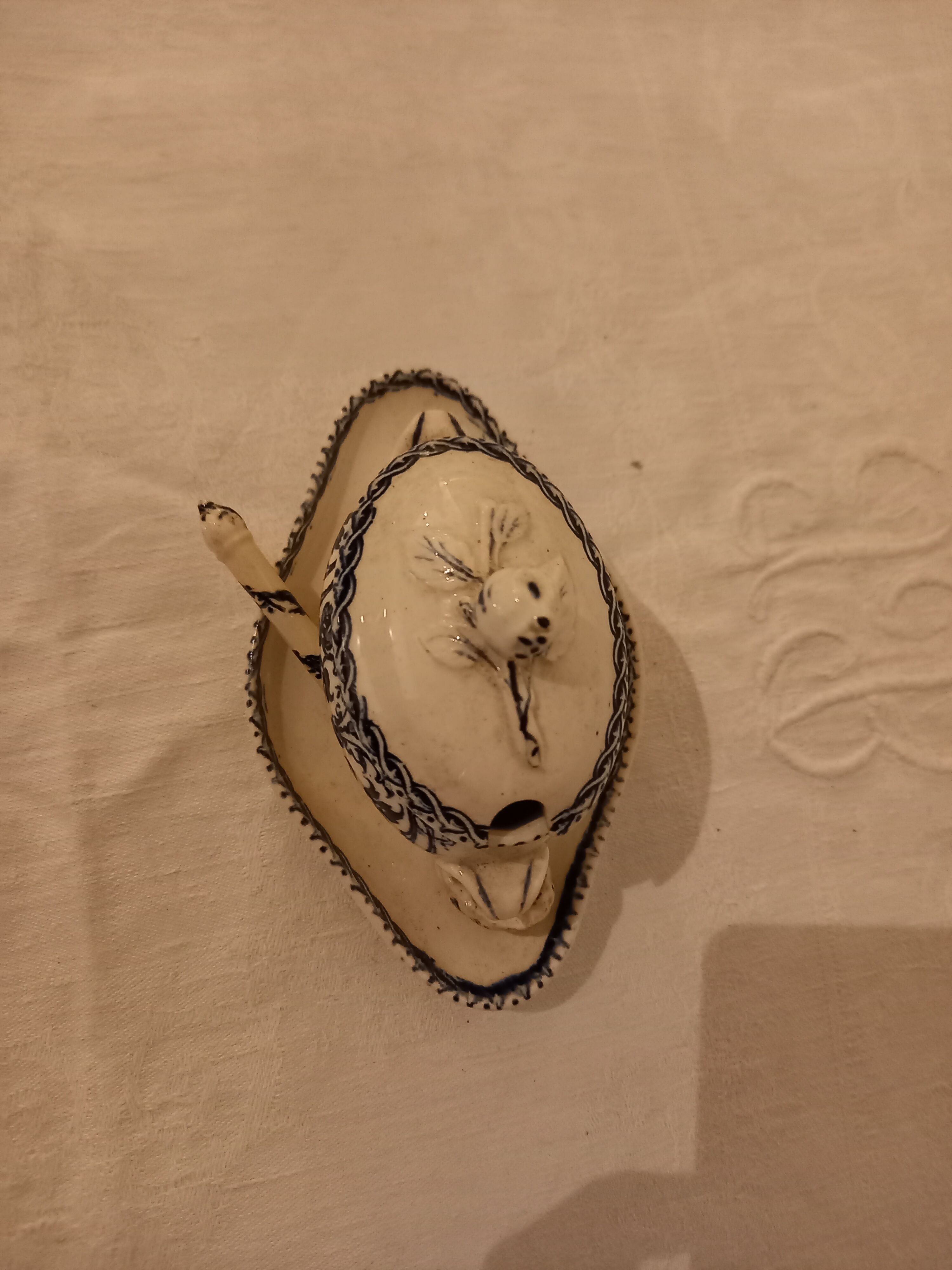 Terre de Fer Dish