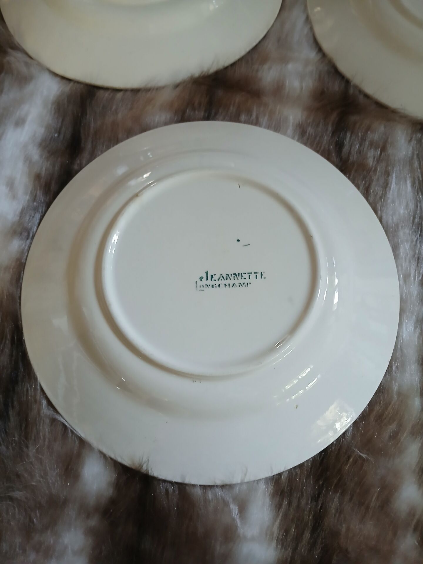 5 antique Longchamp dinner plates