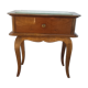 Table with rounded lines