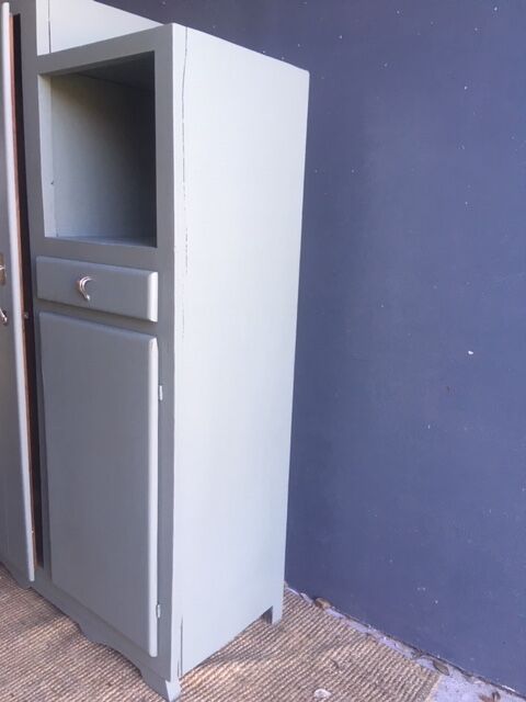 Asymmetrical vintage wardrobe