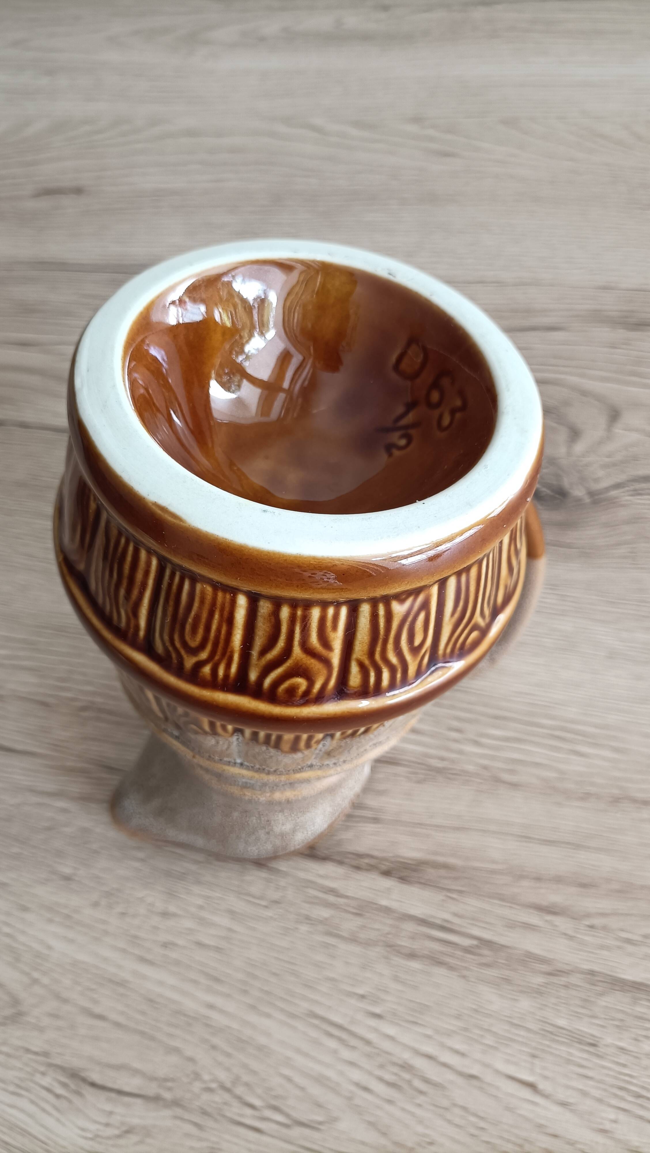 50cl glazed ceramic pitcher with beer barrel decoration