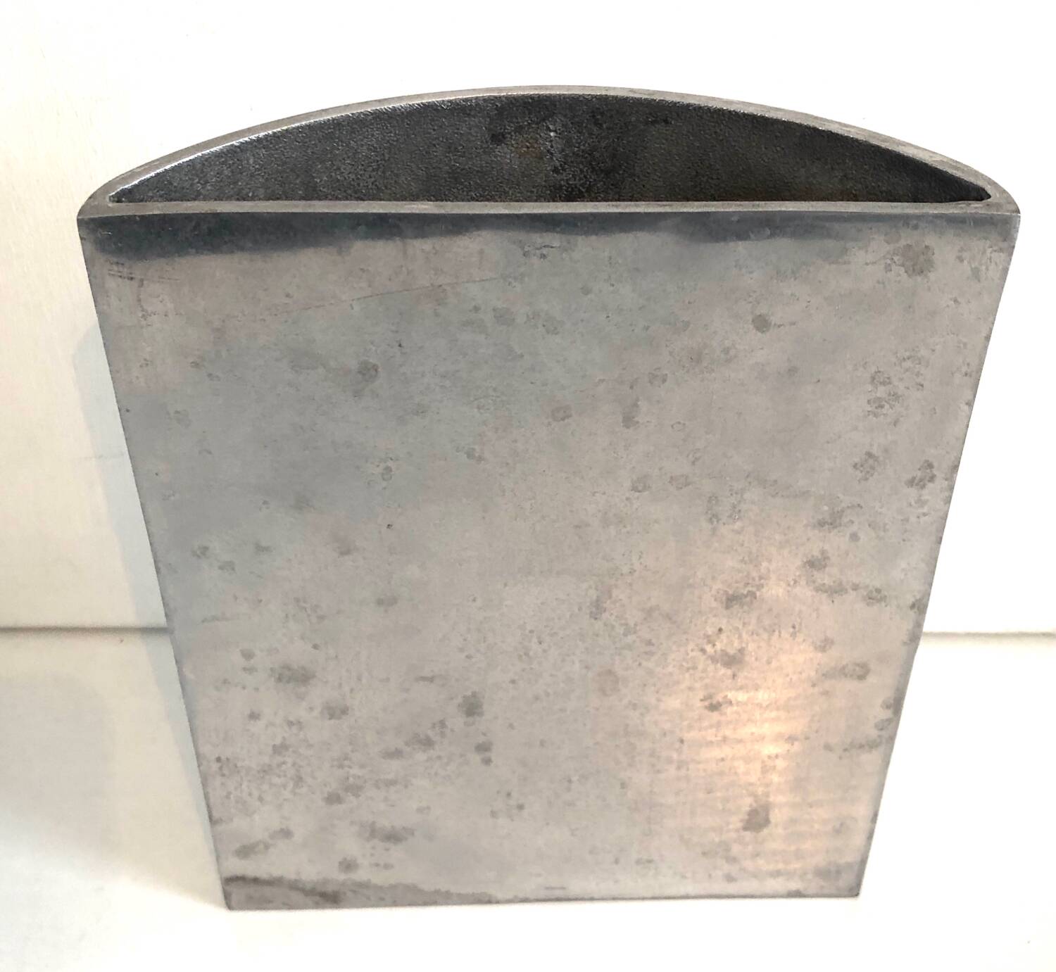 Metal vase