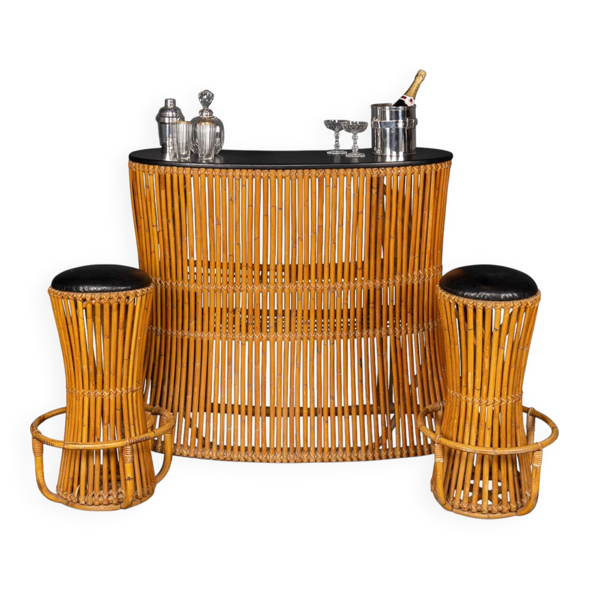 Striking 20thc italian standing bamboo dry bar & stools c.1960