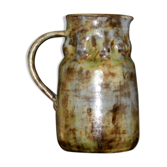 Ceramic pitcher