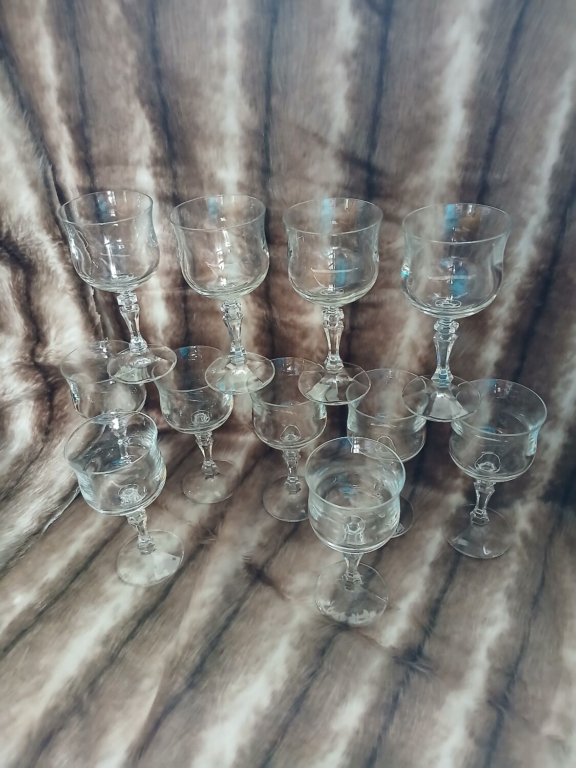 11 crystal stem glasses