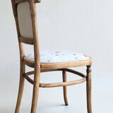 Mundus Vienna Austria Bentwood Living Room