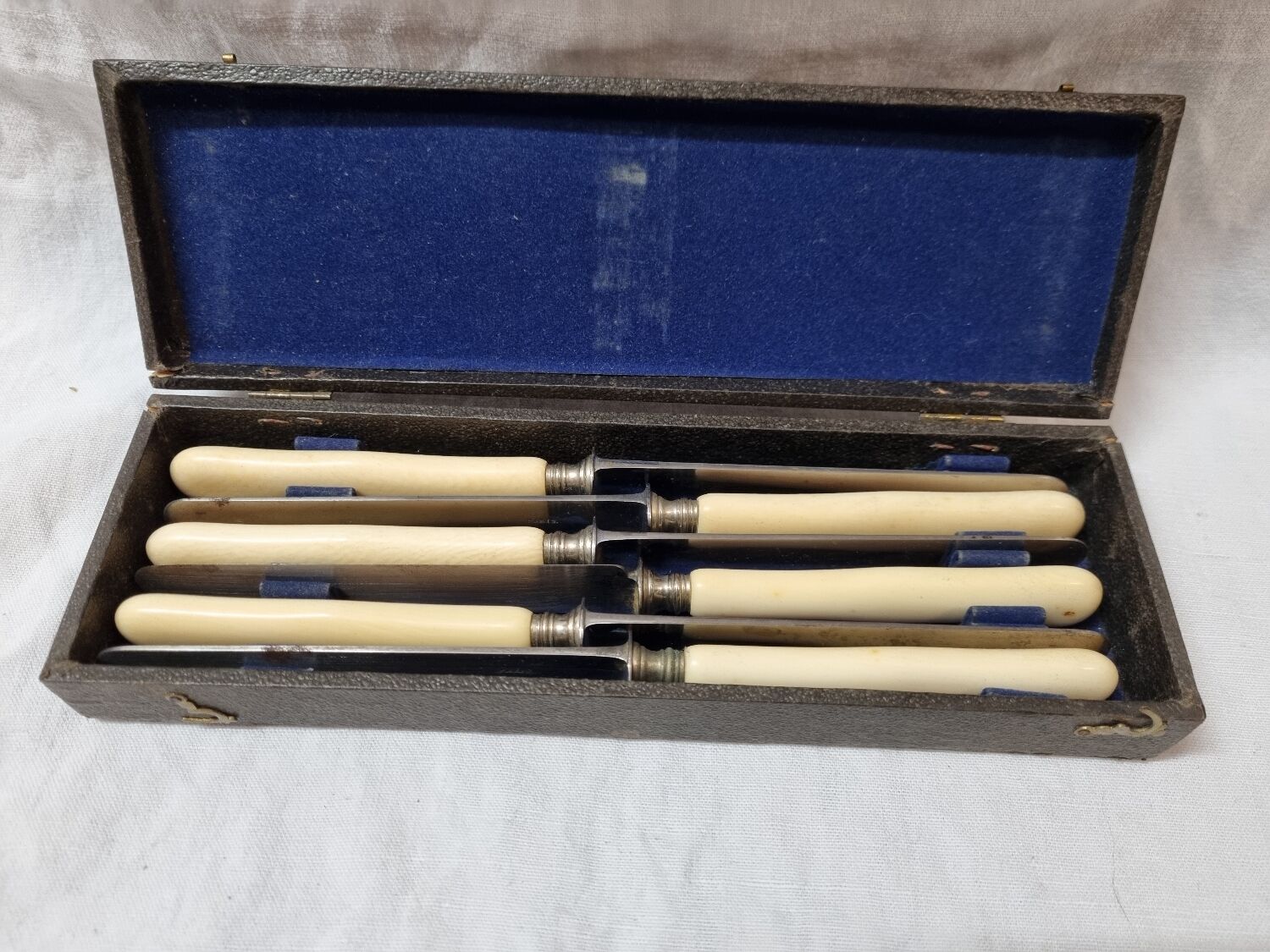 Old ivory handle cheese knives, nineteenth