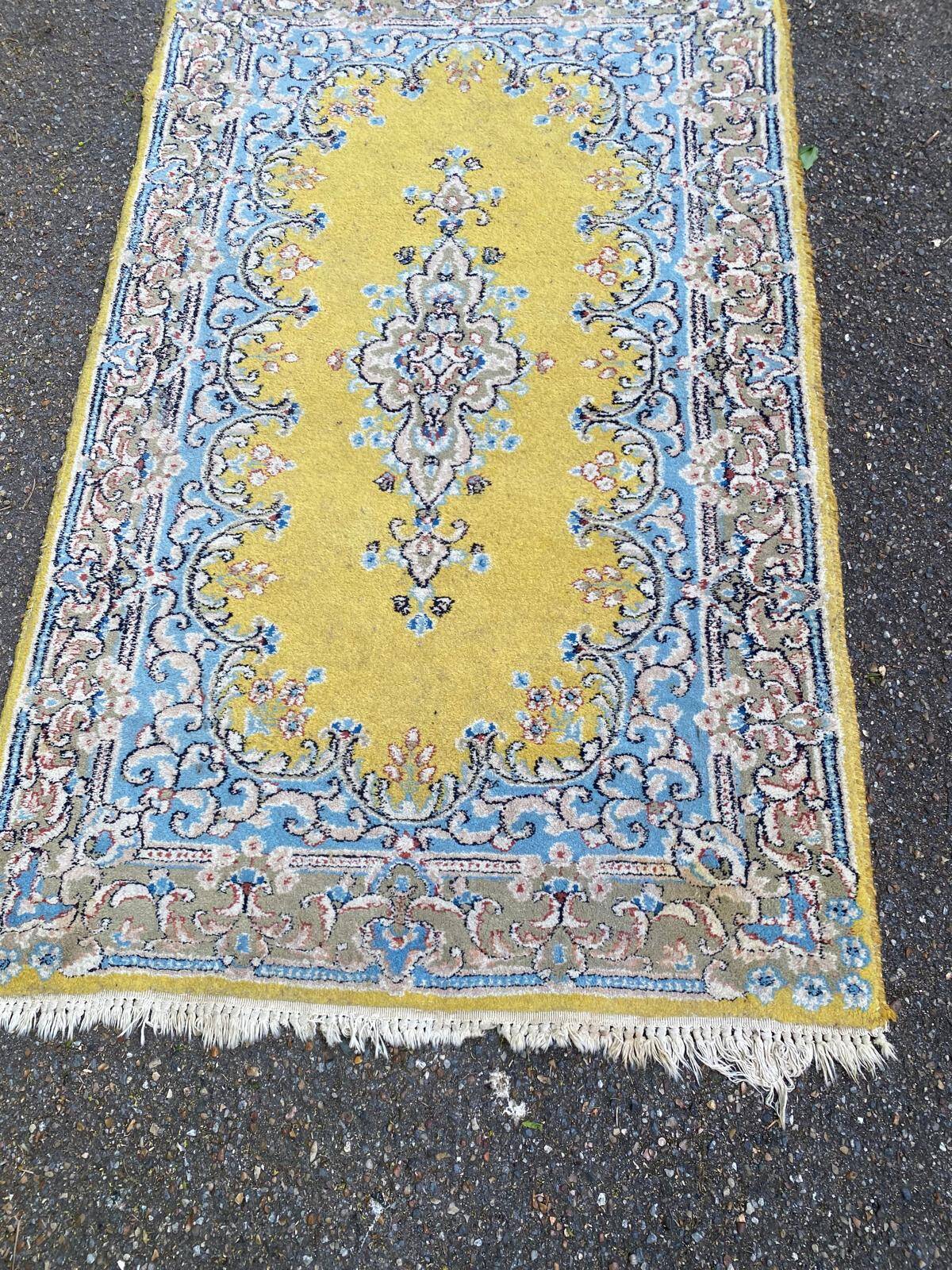 Yellow and blue Persian rug 90x150cm