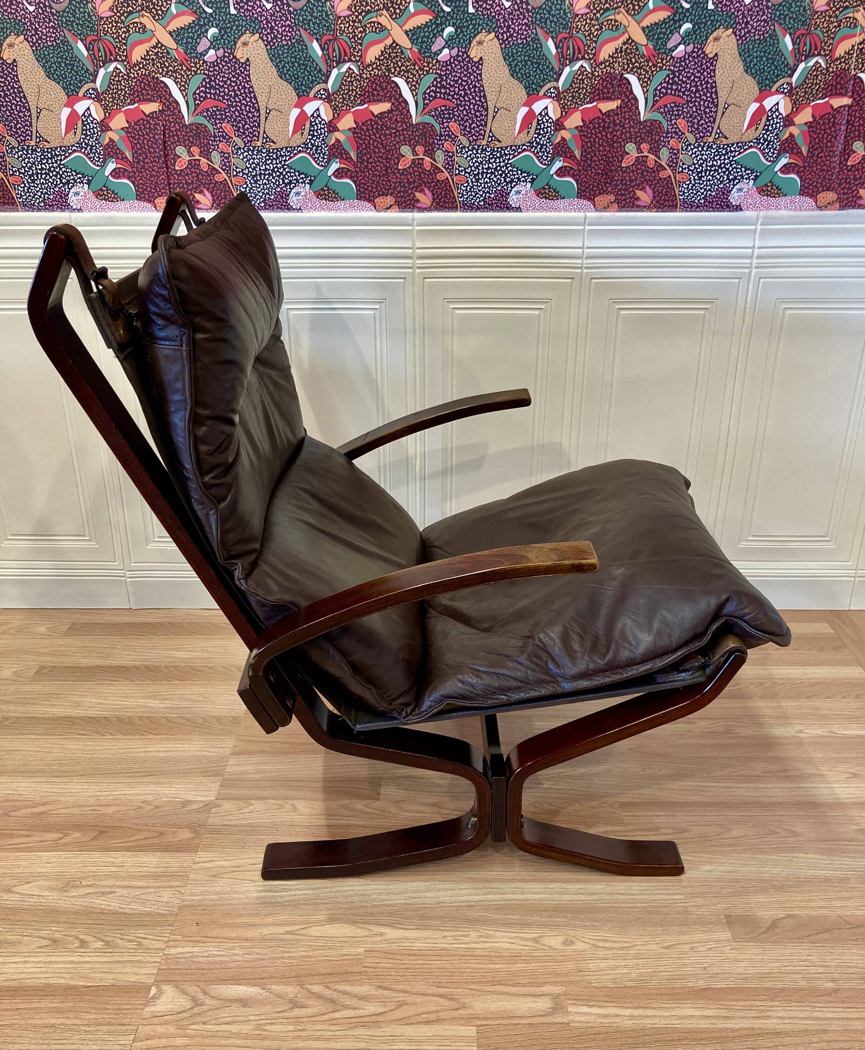 Leather armchair "Scandinavian design" 1950 "Ingmar Relling".