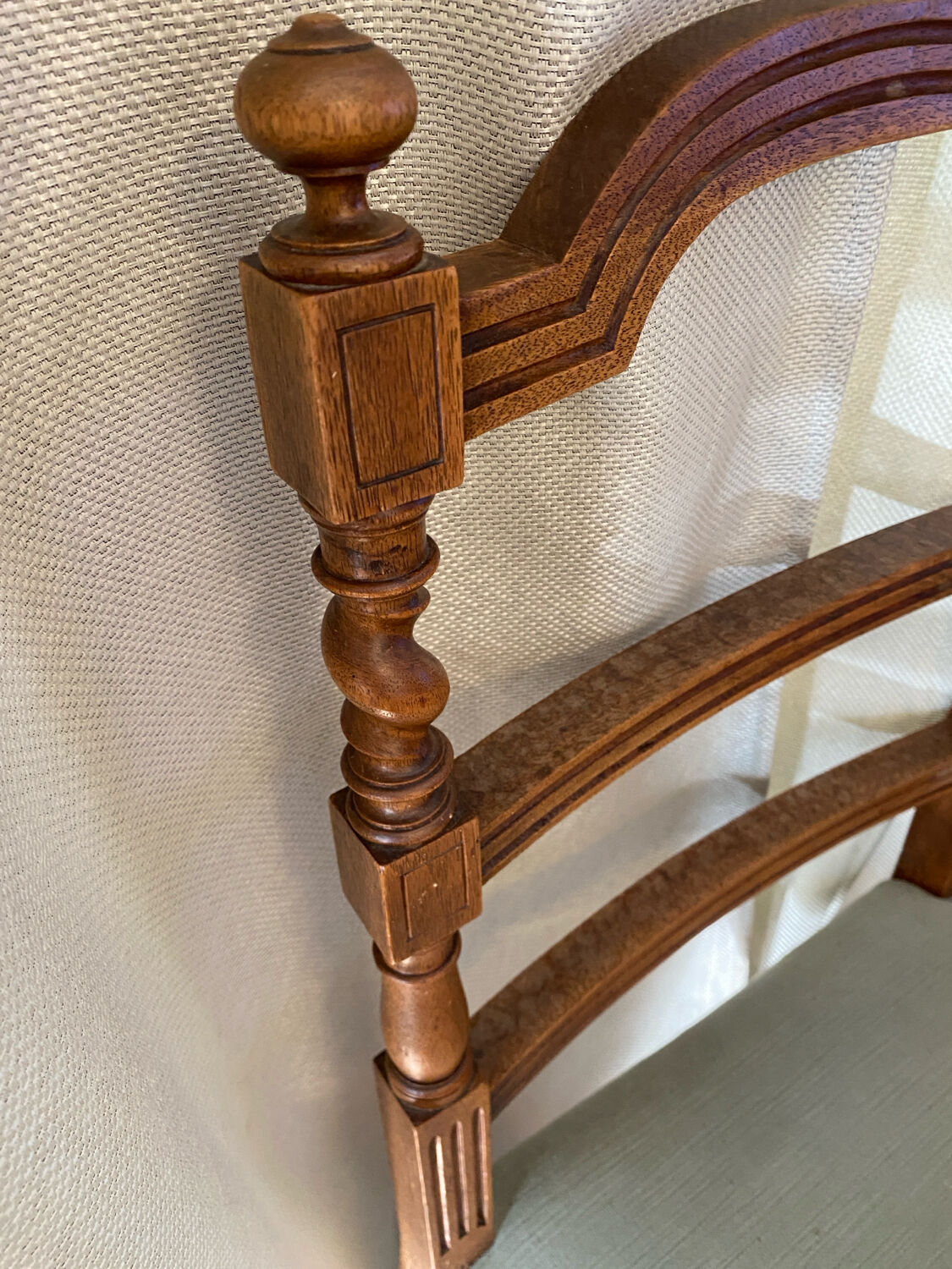 Six turned wooden chairs