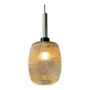 Suspension en verre transparent