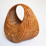 Rattan gondola basket