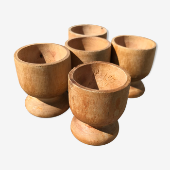 Set de cinq coquetiers en bois