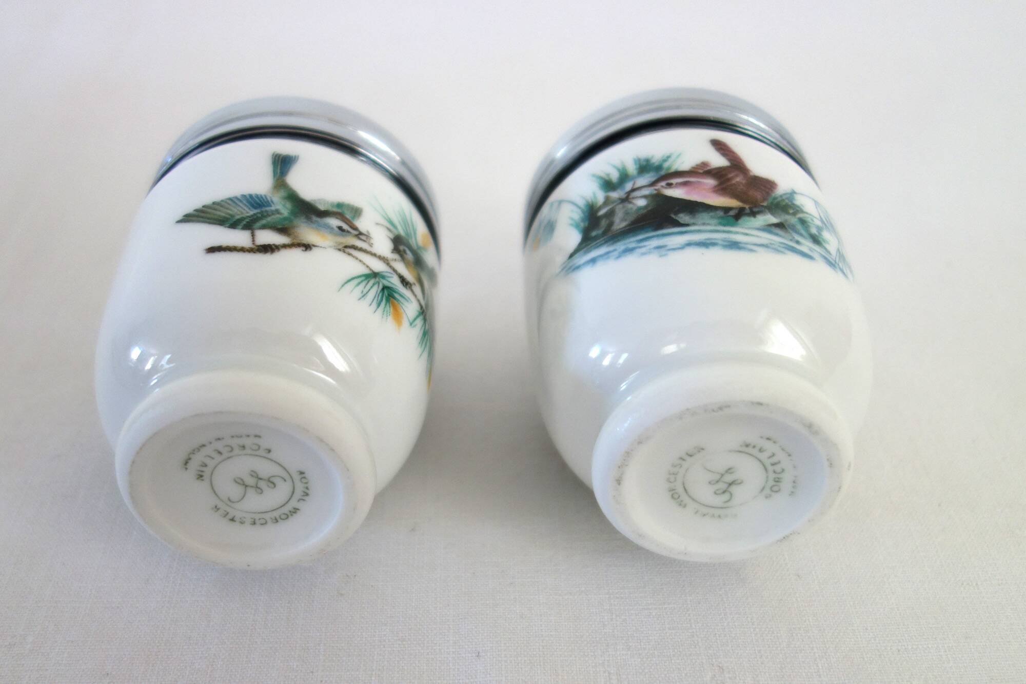 2 Royal Worcester English porcelain egg cups
