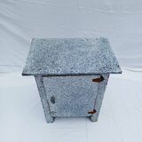 Enameled cabinet with one door